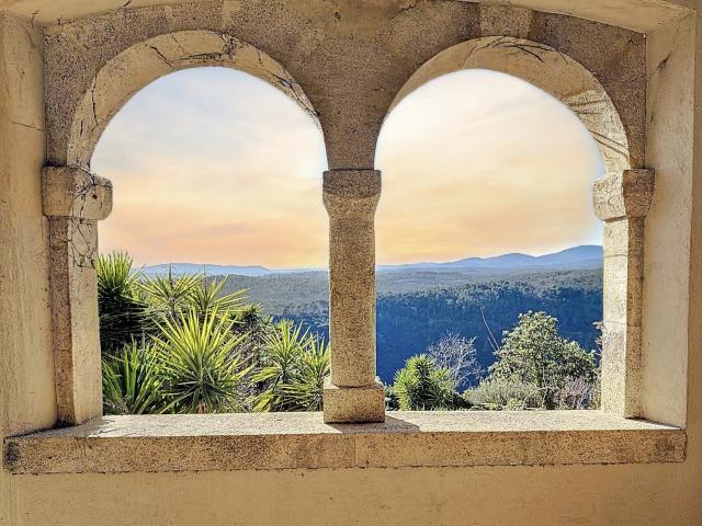 Vente de 4 Maisons réunies à Saint Cezaire sur Siagne 536m² Saint Cézaire sur Siagne