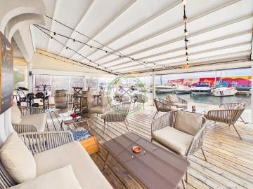 Centre de Saint-Raphaël - Terrasse