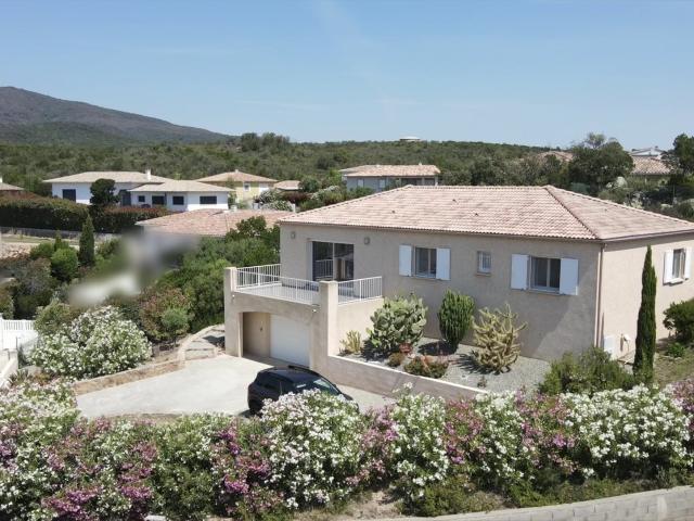 VENTE DE PARTICULIER 114m² Ventiseri