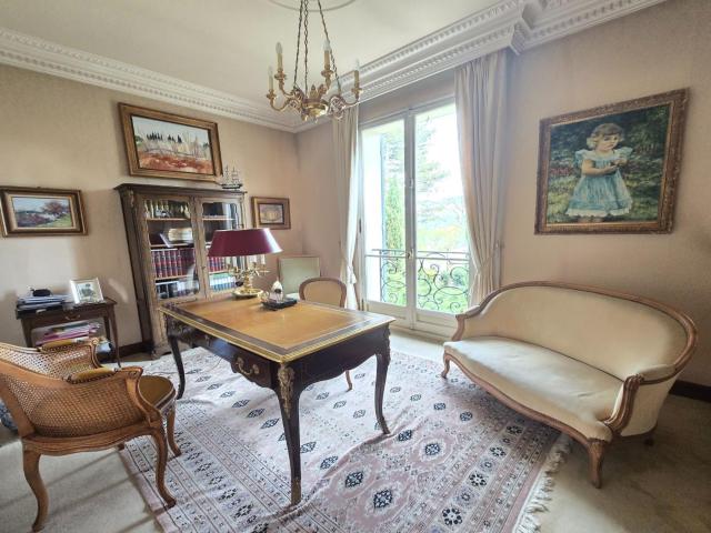 vente demeure de prestige 7 Pièce s 255m² Gréoux les Bains