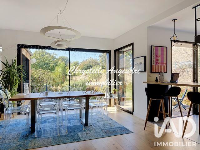 Vente Demeure 8 pièces 260m² Saint Malo