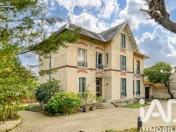 Vente Demeure 9 pièces 235m² Maisons Laffitte