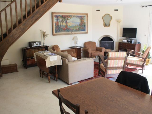 Vente directe ou Viager Occupe Deux Tetes 80 Et 81 Ans 122m² Saint Pierre de Vassols