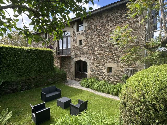 Vente Domaine 16 pièces 433m² Montet et Bouxal