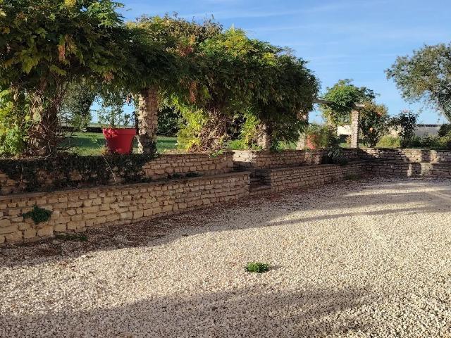Vente Domaine 12 pièces