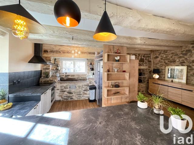 Vente Domaine 6 pièces 225m² Lacaze