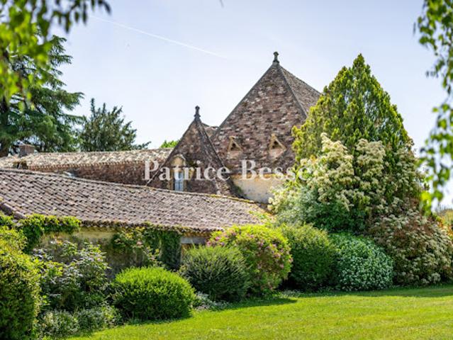 Vente Propriété 6 pièces 700 m2 Lalinde
