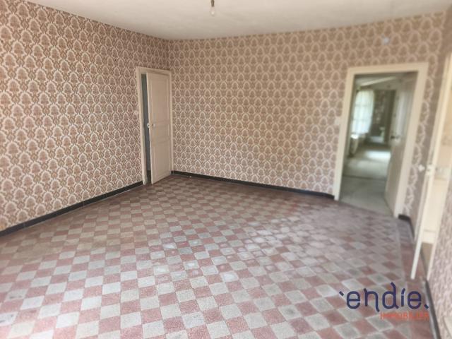 VENTE D'UNE MAISON 4 PIECES 78 M² A LOUROUX BOURBONNAIS