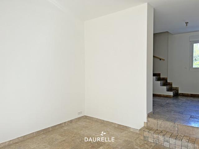Vente Duplex 3 pièces 49.7 m2 Chateaurenard