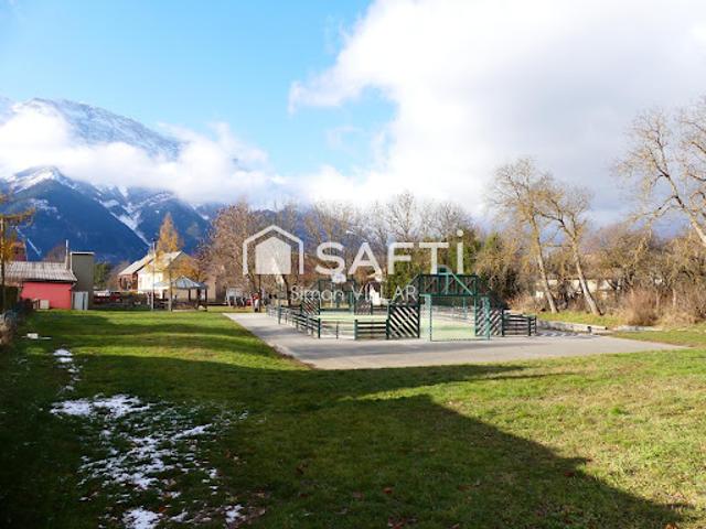 Vente Duplex 3 pièces 66 m2 Aubessagne