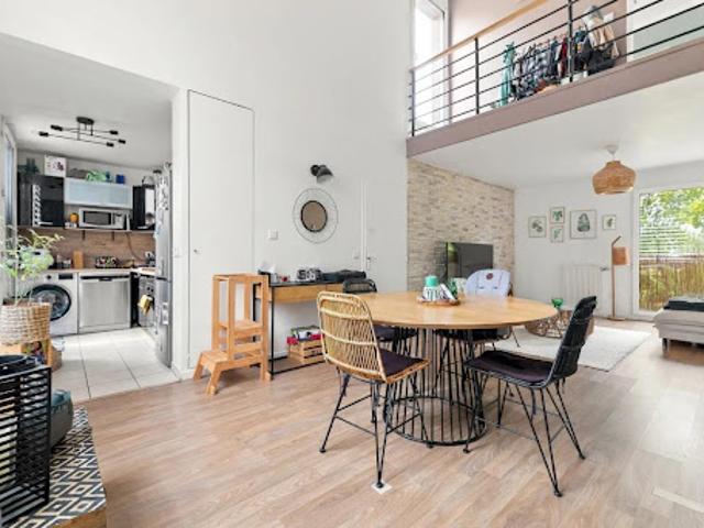 Vente Duplex 3 pièces 67.65 m2 Sainte genevieve des bois
