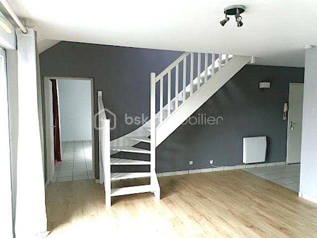 Vente Duplex 3 pièces 70 m2 Les ponts de ce