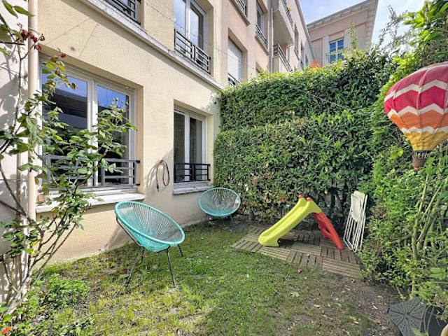 Vente Duplex 3 pièces 72 m2 Suresnes