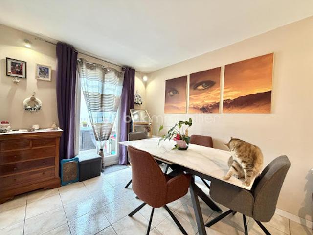 Vente Duplex 3 pièces 93.6 m2 Emerainville
