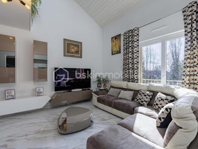 Vente Duplex 7 pièces 138 m2 Annecy le Vieux