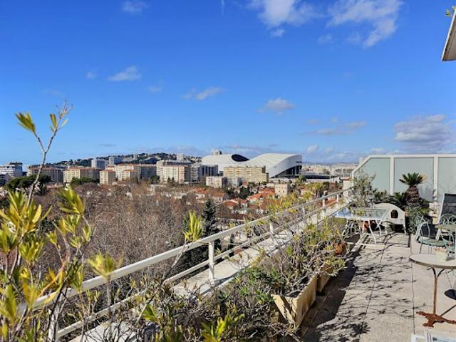 Vente Duplex 4 pièces 100 m2 Marseille 9ème