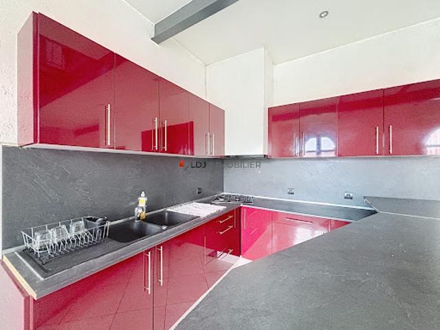Vente Duplex 4 pièces 101 m2 Prades