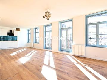Vente Duplex 4 pièces 117 m2 Lille