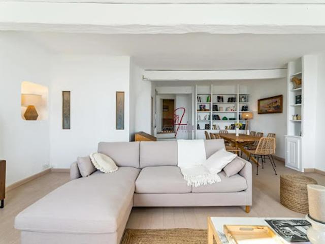 Vente Duplex 4 pièces 113.06 m2 Cassis