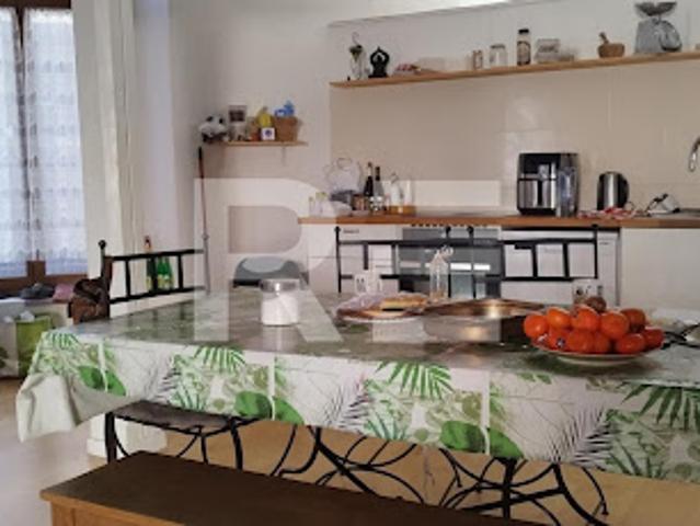 Vente Duplex 4 pièces 170 m2 Nimes