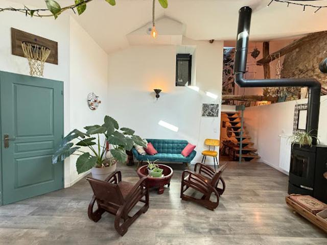Vente Duplex 4 pièces 184 m2 Saint Etienne de Saint Geoirs