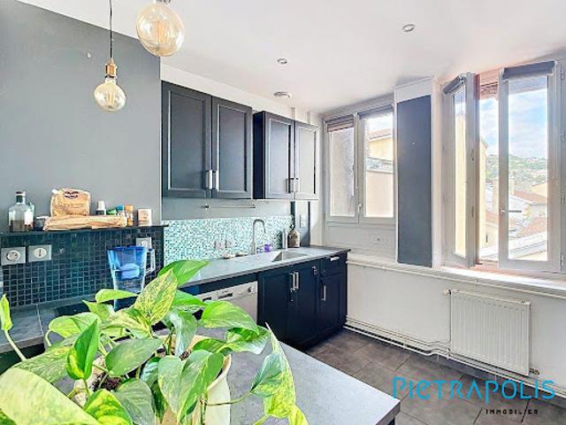 Vente Duplex 4 pièces 69.55 m2 Tarare