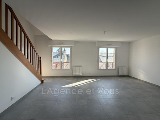 Vente Duplex 4 pièces 70.53 m2 Saint Jouan des Guérets
