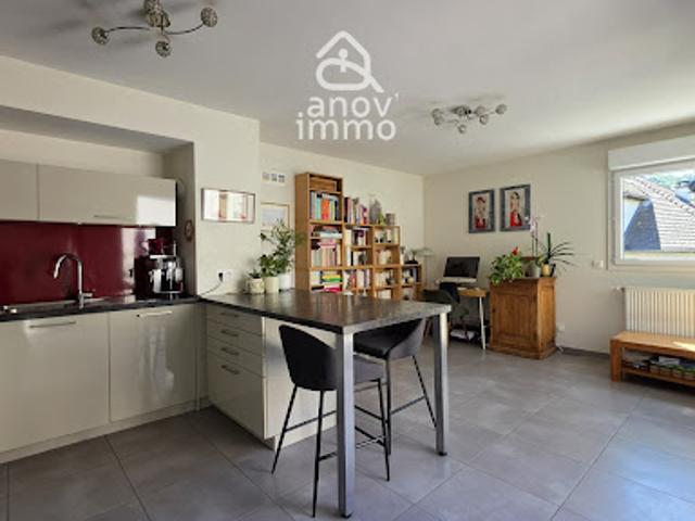 Vente Duplex 4 pièces 75.6 m2 Gieres