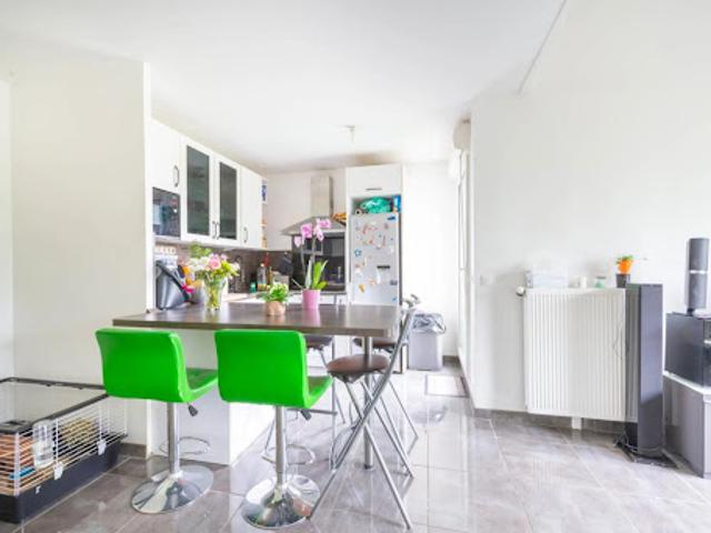 Vente Duplex 4 pièces 81 m2 Stains