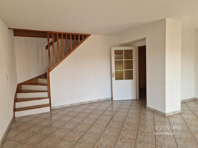 Vente Duplex 4 pièces 85.97 m2 Saint Julien en Genevois