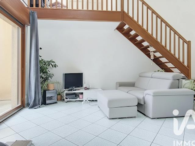 Vente Duplex 4 pièces 89 m2 Machilly