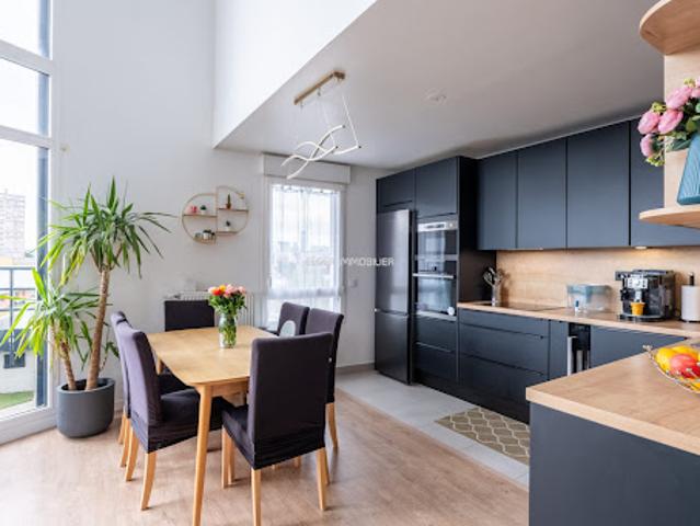 Vente Duplex 4 pièces 92.07 m2 Colombes