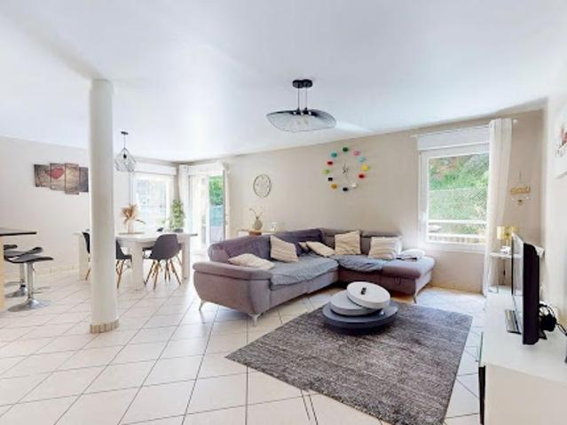 Vente Duplex 4 pièces 92 m2 Genay