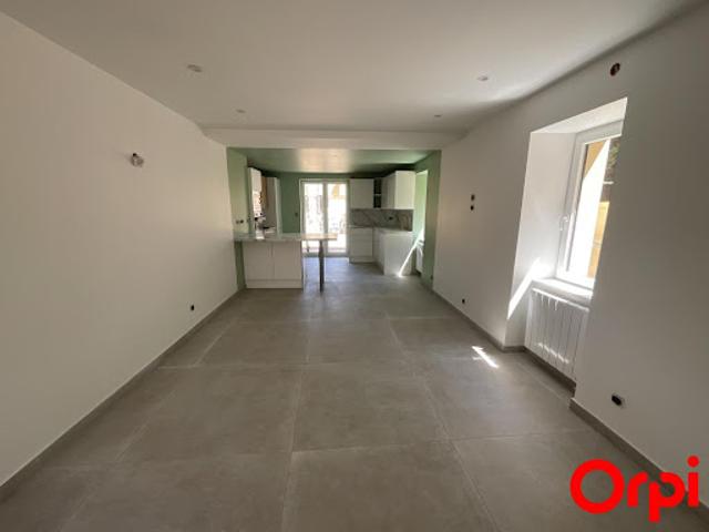 Vente Duplex 4 pièces 98 m2 La Boisse