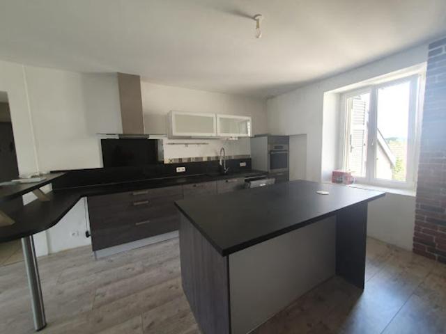 Vente Duplex 4 pièces 113 m2 Taintrux