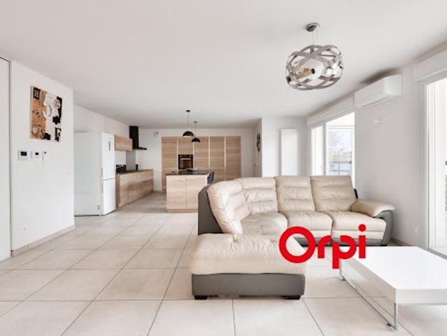 Vente Appartement 5 pièces 116 m2 Francheville
