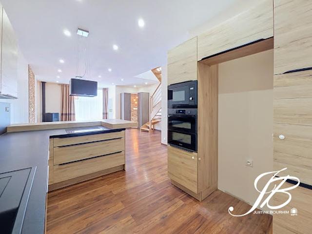 Vente Duplex 5 pièces 118 m2 Billy Montigny