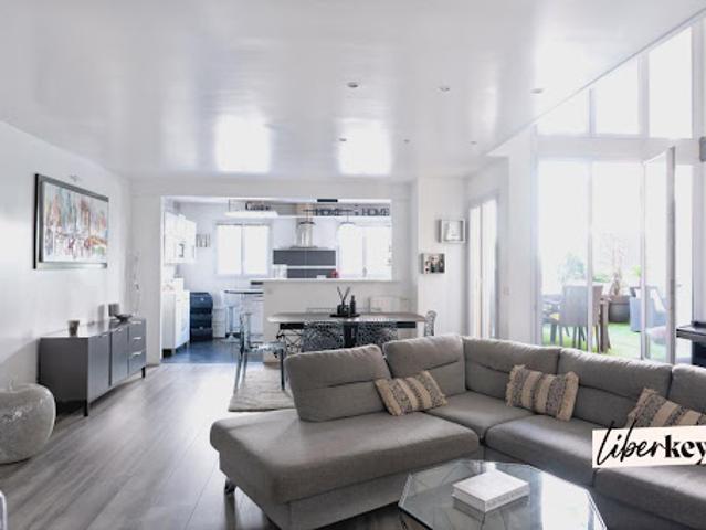 Vente Duplex 5 pièces 135 m2 Courbevoie