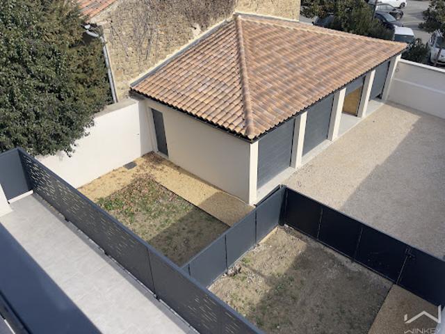 Vente Duplex 5 pièces 135 m2 Sainte Cécile les Vignes
