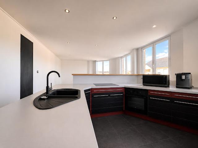 Vente Duplex 5 pièces 148 m2 Saint Etienne du Vauvray