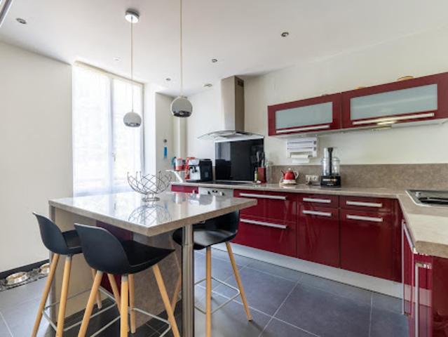 Vente Duplex 5 pièces 149 m2 Poissy