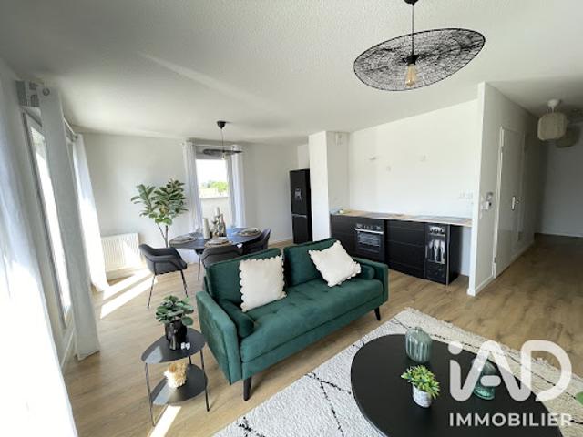 Vente Duplex 5 pièces 99 m2 Blanquefort