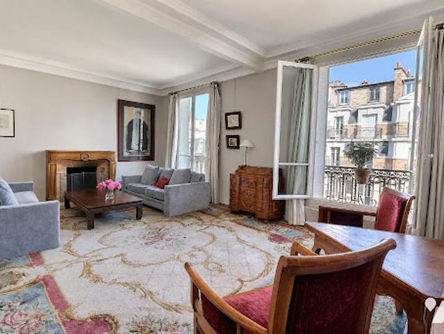 Vente Duplex 6 pièces 157.19 m2 Paris 16ème