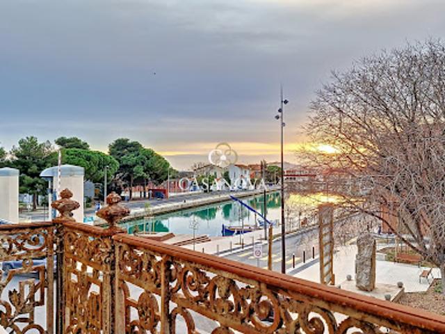 Vente Duplex 8 pièces 243 m2 Frontignan