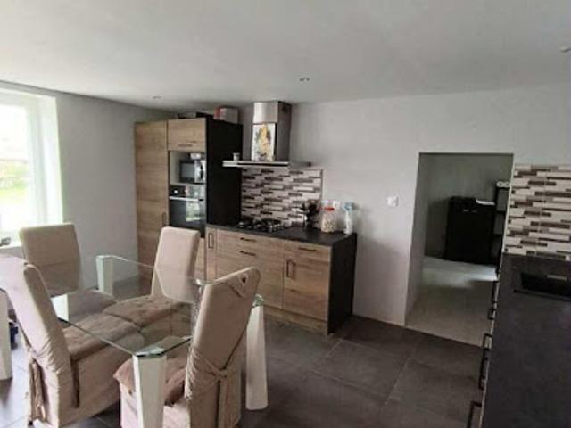 Vente Maison 4 pièces 115 m2 Montcel