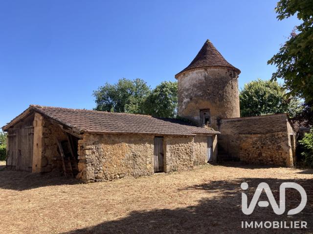 Vente Ferme 6 pièces 112m² Saint Chamassy