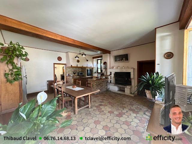 Vente Maison 6 pièces 208 m2 Magnac Lavalette Villars