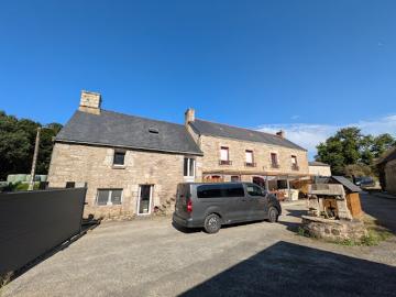Vente Maison 7 pièces 243 m2 Séglien