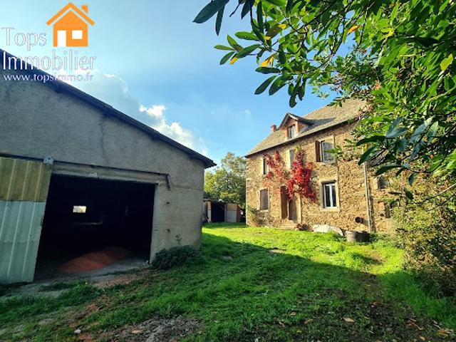 Vente Maison 7 pièces 164 m2 Rieupeyroux