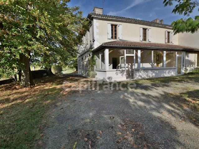 Vente Maison 9 pièces 283 m2 Brugnac